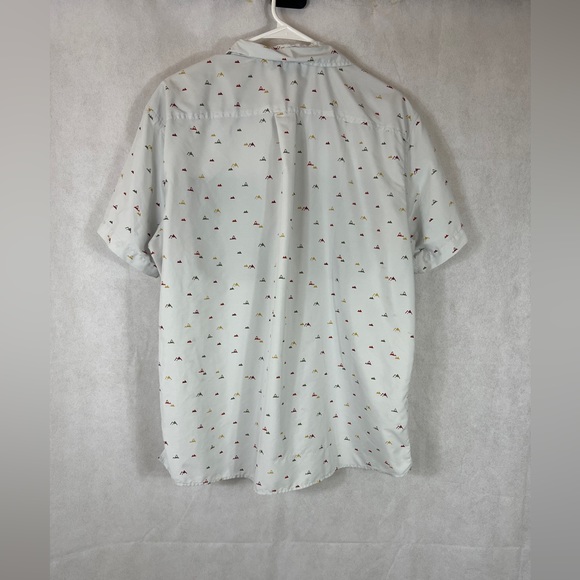 Men’s Eddie Bauer short sleeve button up large classic fit - Picture 2 of 5